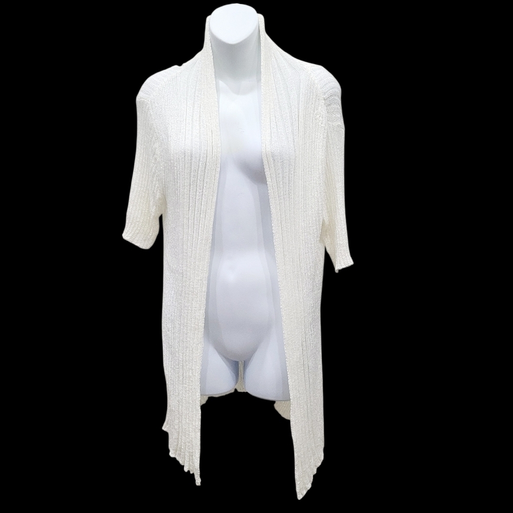 2/$20 Y2K Top Fashion White Knitted Flower Cardigan Size: M/L